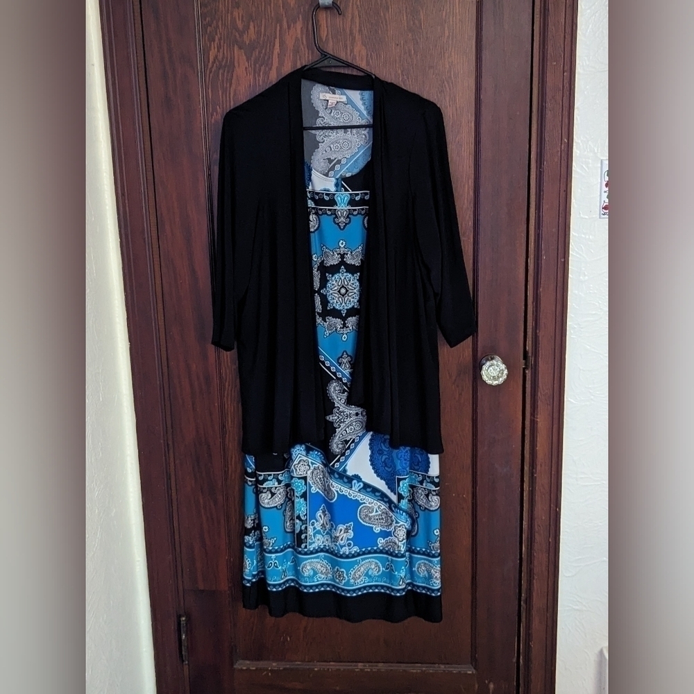 CB Black & Blue Stretch Black Cardigan Attached to Dress Size 16